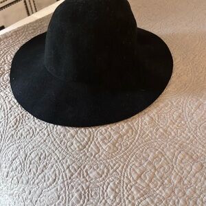 Aldo Classic Black Felt Hat